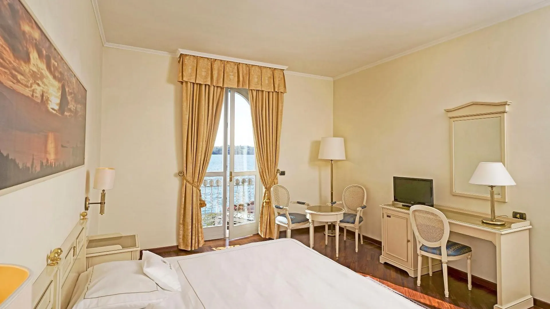 Hotel Savoy Palace Gardone Riviera Italia