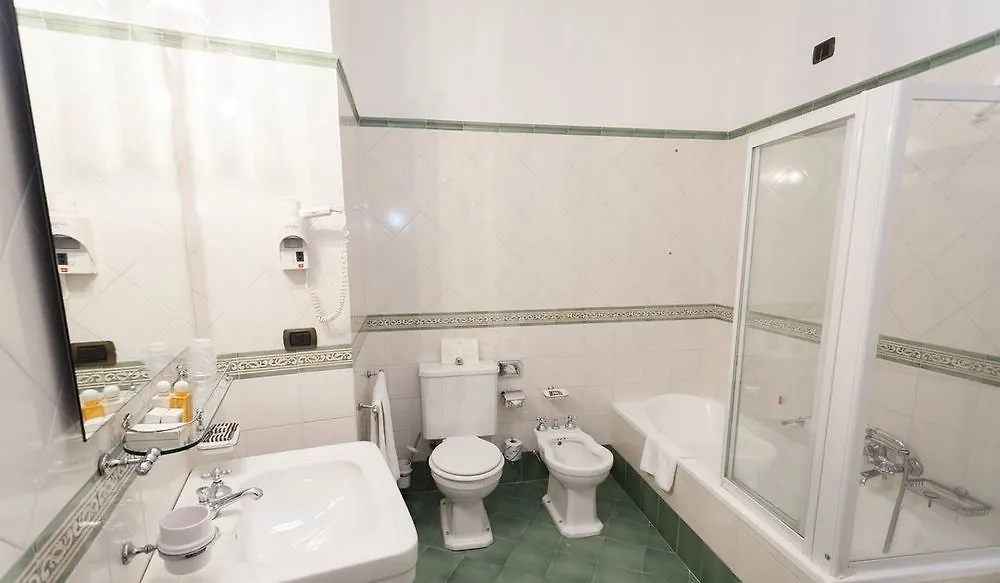 Hotel Savoy Palace Gardone Riviera