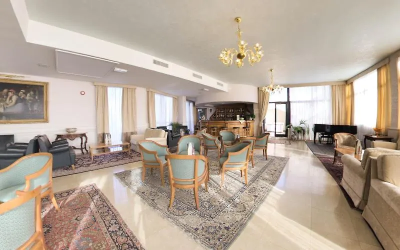 Hotel Savoy Palace Gardone Riviera