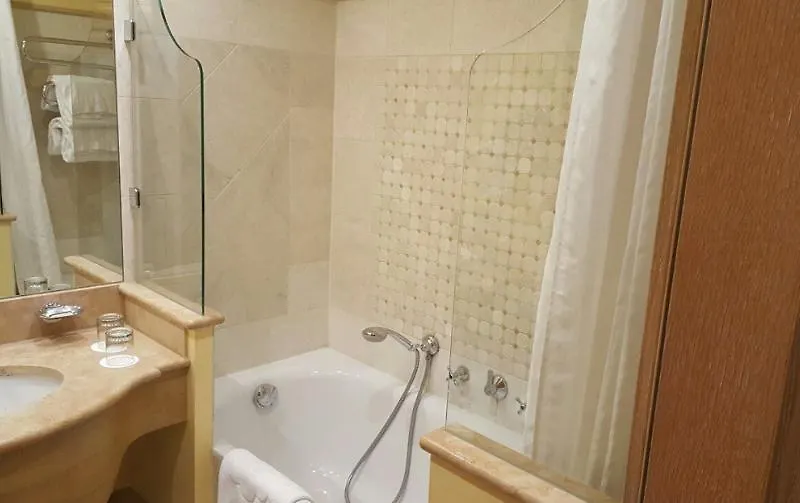 Hotel Savoy Palace Gardone Riviera