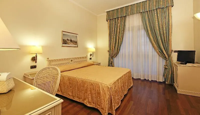 Hotel Savoy Palace Gardone Riviera